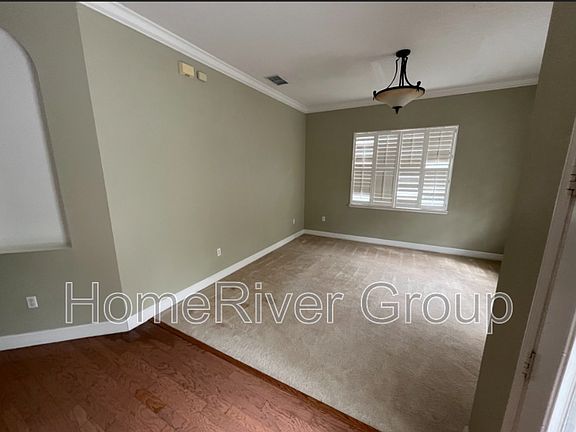 4th image of 13233 Lake Live Oak Dr