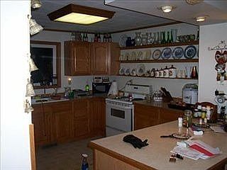 1st image of 6033 Lake St #193