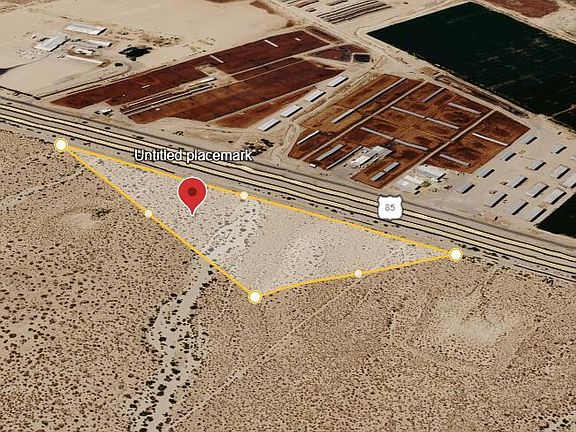 4th image of Las Alturas Dr