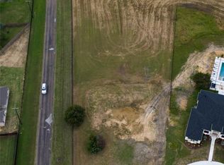 1304 Estate Dr, Ennis, TX 75119