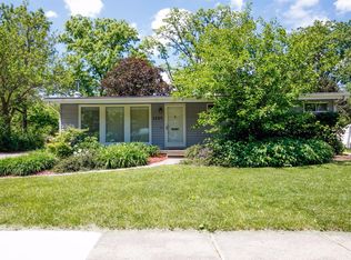 2804 Cranbrook Rd, Ann Arbor, MI 48104