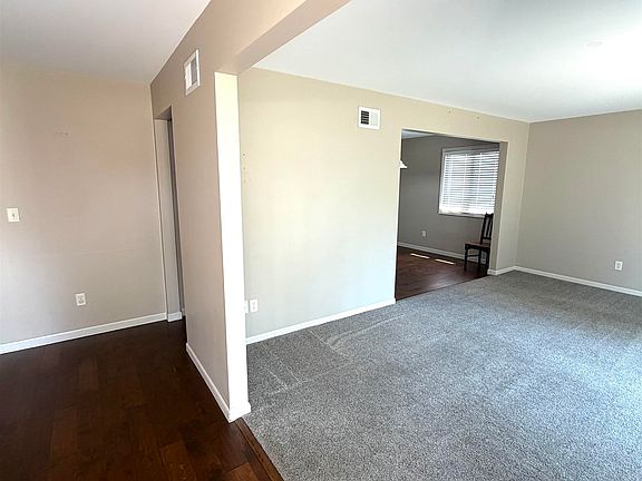 4th image of 1912 32nd St