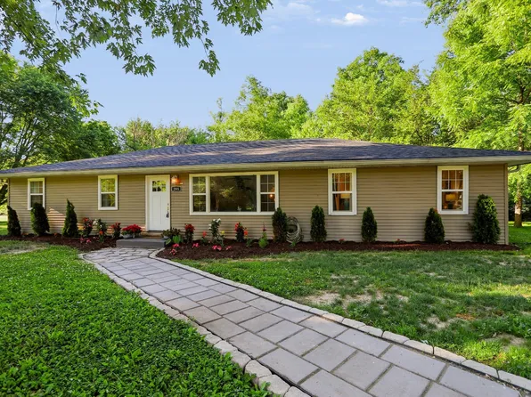 285 Robb Hill Rd, Martinsville, IN 46151