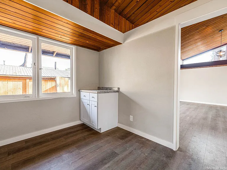 1208 Birch Ave #1-8 — Photo 15