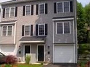 35 Sterling St, Worcester, MA 01610