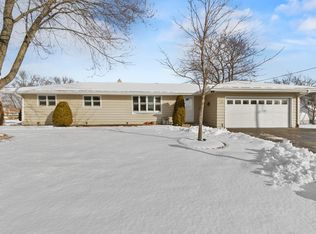 401 Franklin St, Waterford, WI 53185