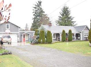 2016 Tacoma Rd, Puyallup, WA 98371