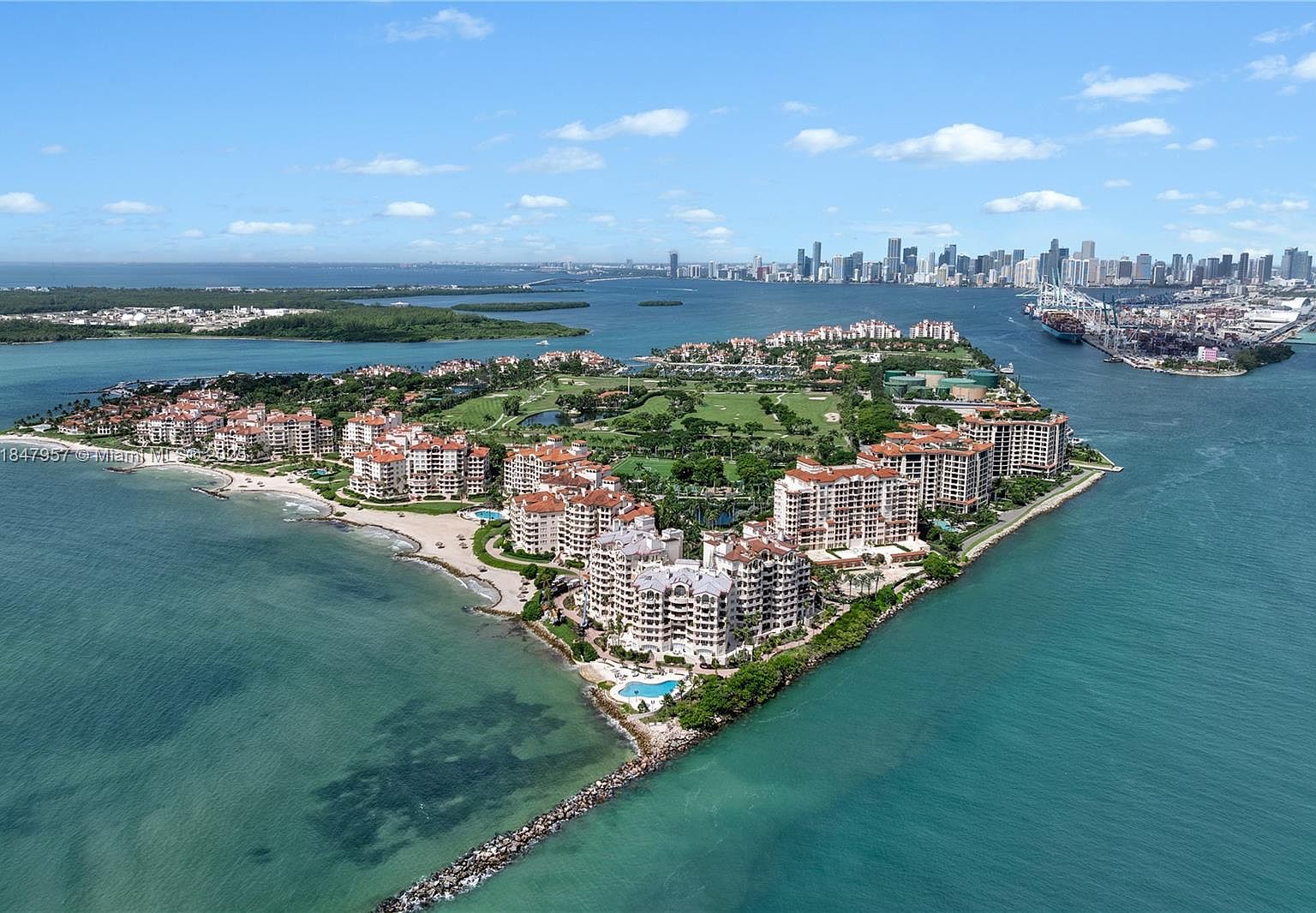 7023 Fisher Island Dr #7023