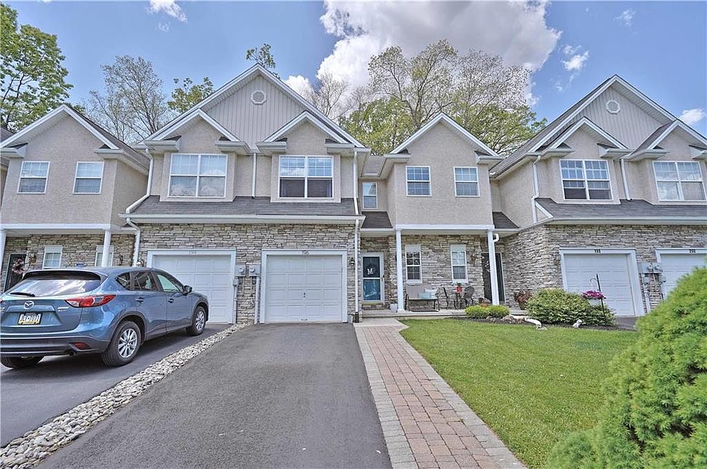 196 Maple Ct, Alburtis, PA 18011 Zillow