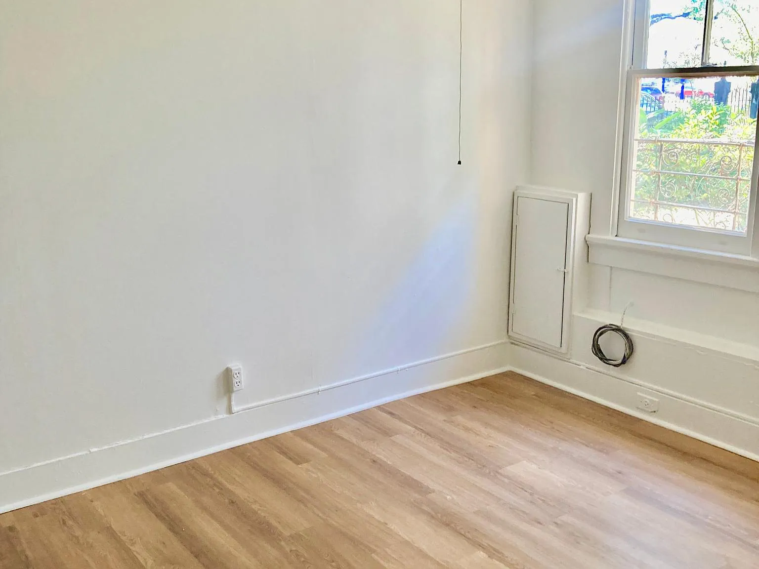 1 bed, 750 sqft, $1,275 — Photo 3