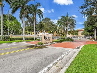 519 E Sheridan St APT 106, Dania Beach, FL, 33004