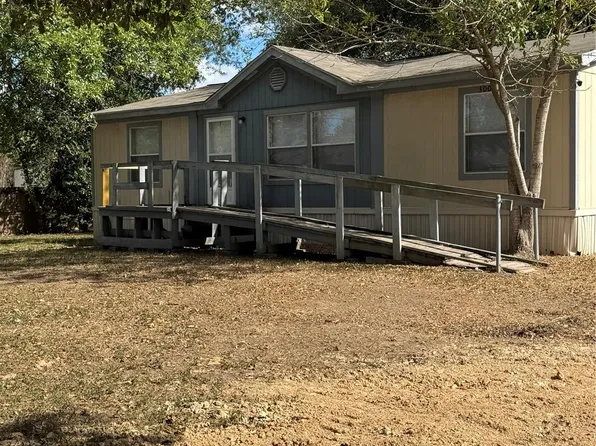 3003 Violet St, Needville, TX 77461