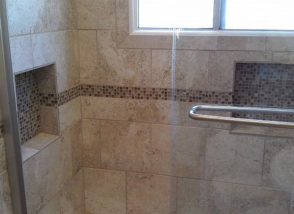 4th image of 2205 Green Ln