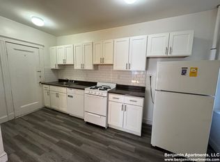 8 Vinal St APT 3, Brighton, MA 02135