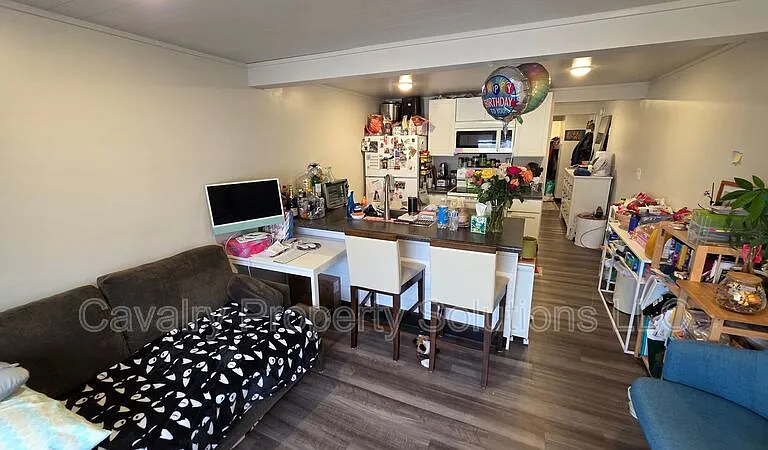 3947 E Calvary Rd #202 — Photo 8