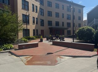 25 High St #206, Portland, ME 04101