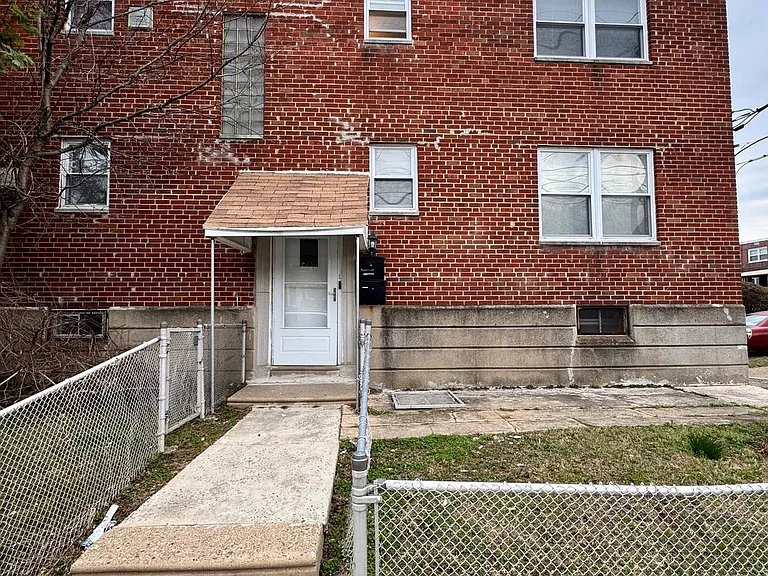 7972 Forrest Ave #2 — Photo 26