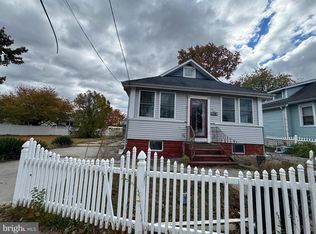 128 Amon Ave, Gloucester City, NJ 08030