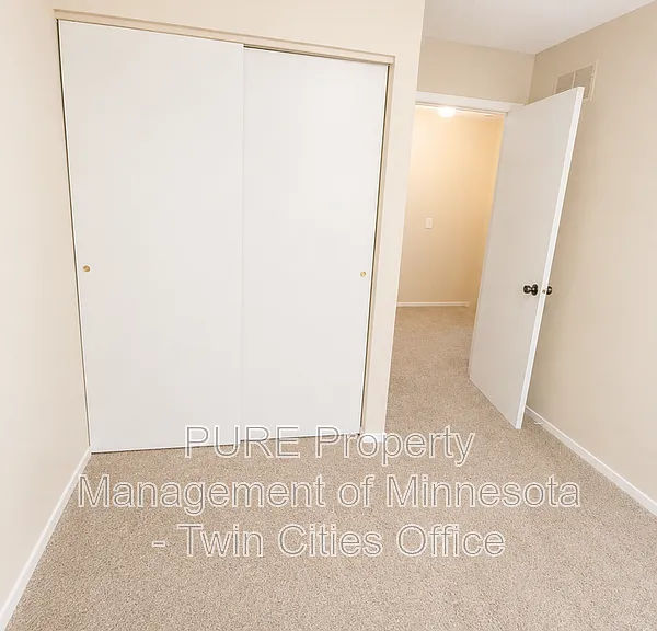13714 Heather Hills Dr — Photo 14