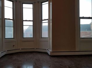 676 Ocean Ave, Jersey City, NJ 07305