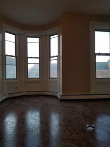 676 Ocean Ave, Jersey City, NJ, 07305