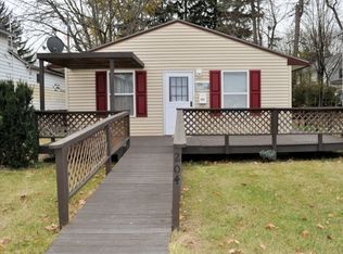 204 S Loder Ave, Endicott, NY 13760