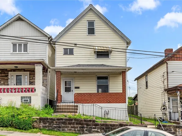 919 Brinton Ave, Pitcairn, PA 15140