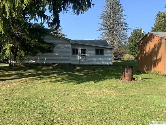 4th image of 2061 Buffalo Street Ext
