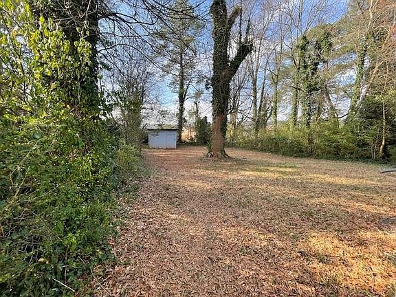 2nd image of 1987 Merle Cir