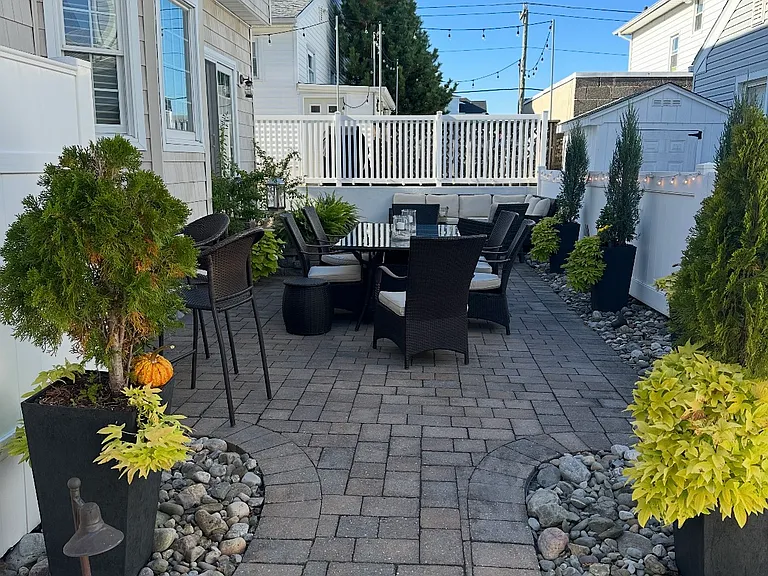 119 N Belmont Ave — Photo 34