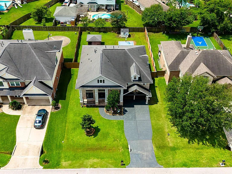 8127 Edenwood Dr — Photo 46