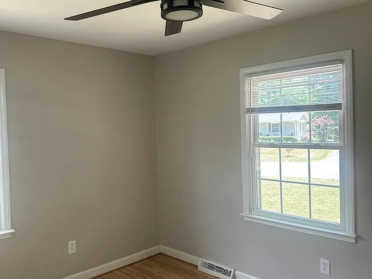 413 Milburn Ct — Photo 8