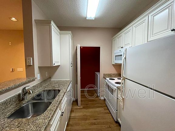 3rd image of 1810 E Palm Ave #5113-Y5113