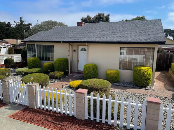 141 John St, Monterey, CA 93940