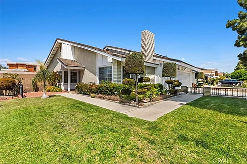 7881 Sun Valley Way Photo 1