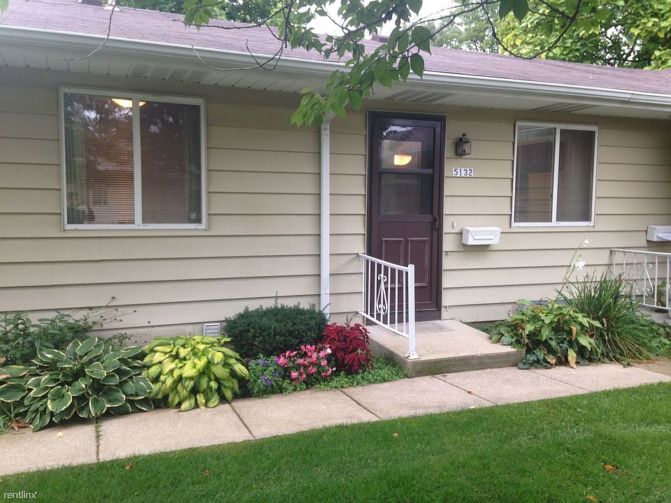 5132 Green Meadow Dr