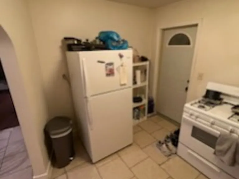 2310 Elisha Ave #2 — Photo 5