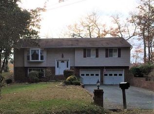 18104 Possum Point Rd, Dumfries, VA 22026