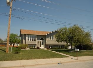 5002 S Canyon Rd, Rapid City, SD 57702