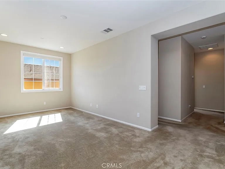 28629 Farrier Dr — Photo 28
