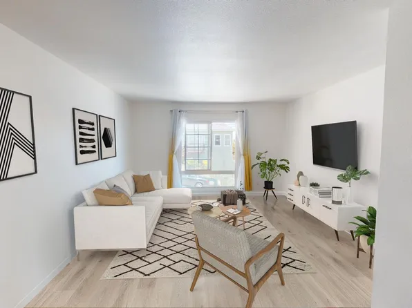 1174 Goettingen St, San Francisco, CA 94134