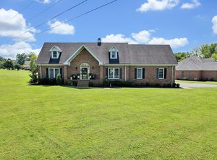 181 Palmer Rd, Lebanon, TN 37090