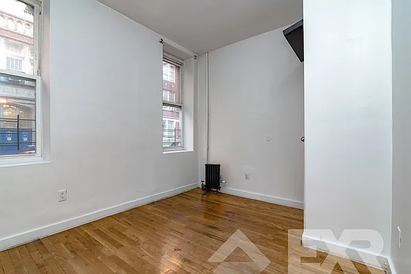 Rented by EXR | media 2