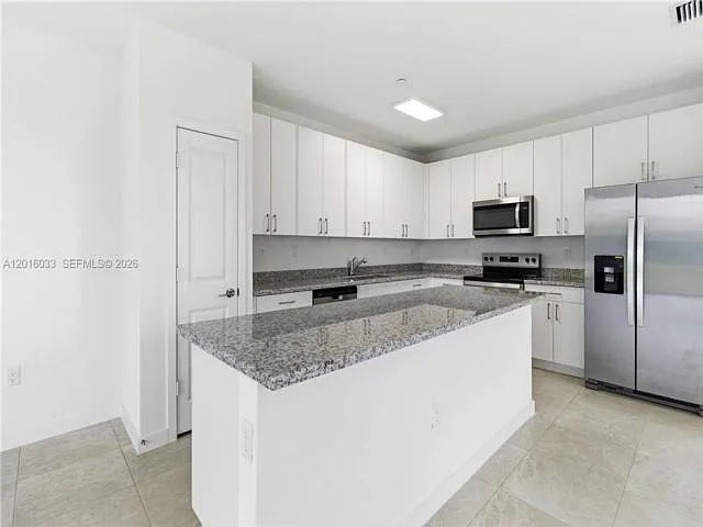 22352 SW 115th Ct — Photo 3