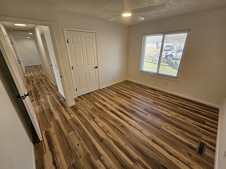 131 N Fairwood Ave — Photo 9