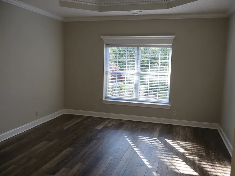 1482 Saint Thomas Cir — Photo 19