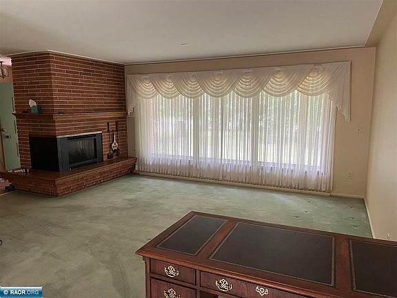 2nd image of 3806 Berg Rd
