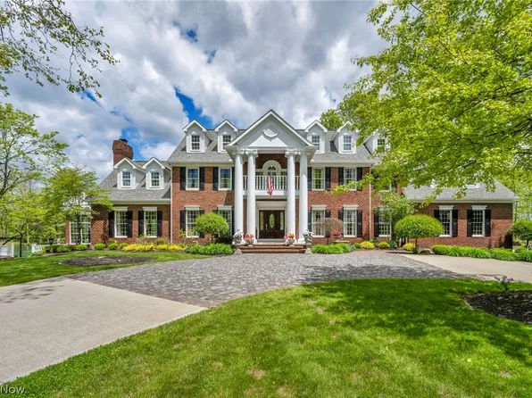 6900 Deerfield Ave NW, Canal Fulton, OH 44614