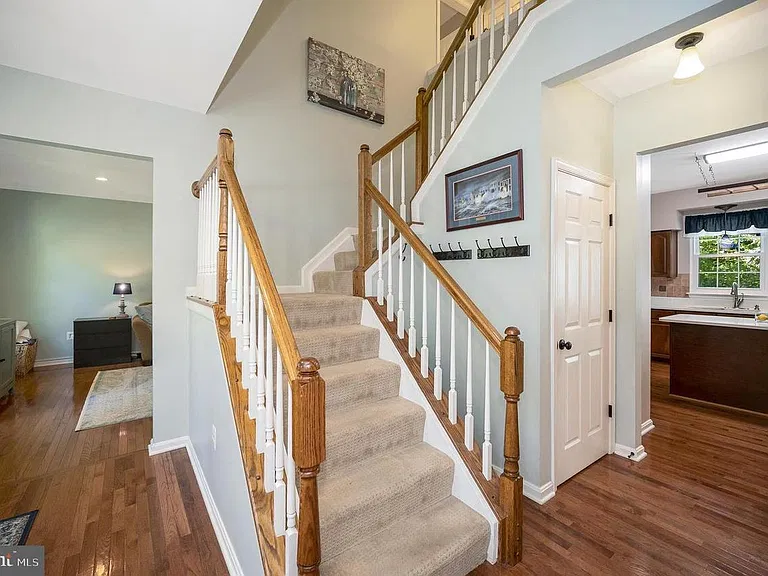 64 Blossom Wood Ct — Photo 23