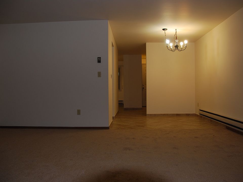 Dining room and entry